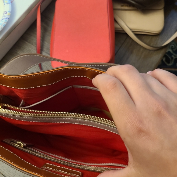 Purse - Picture 3 of 3